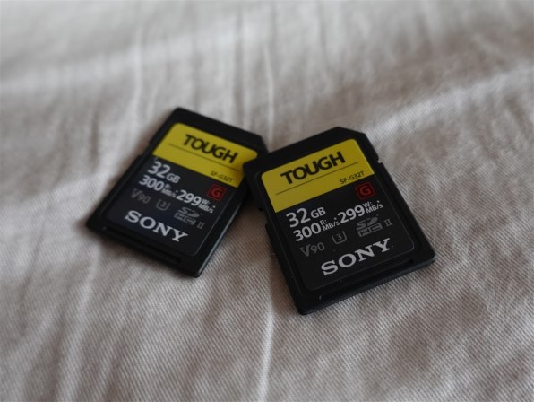 SONY TOUGH SF-G32T [32GB] 価格比較 - 価格.com