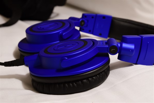 Audio-technica アイスブルー オーディオテクニカのヘッドホン「ATH-M50x」「ATH-M50xBT2」に