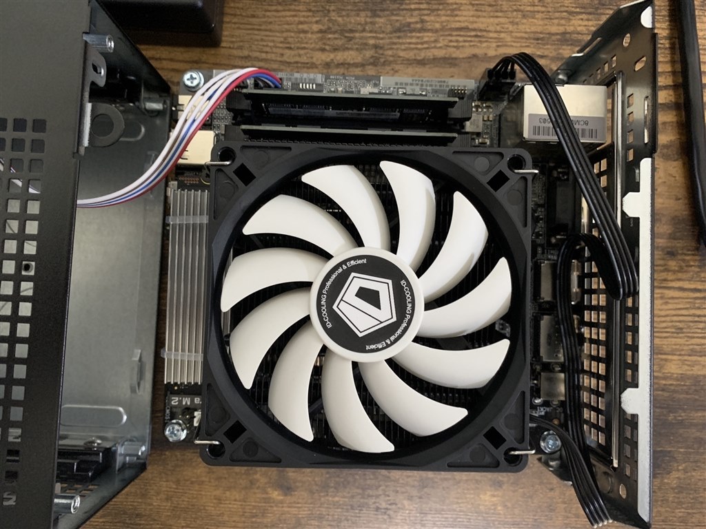 deskmini A300で使用』 ID-COOLING IS-40X スカ太郎さんの deskmini A300で使用』 ID-COOLING IS-40X スカ太郎さんの