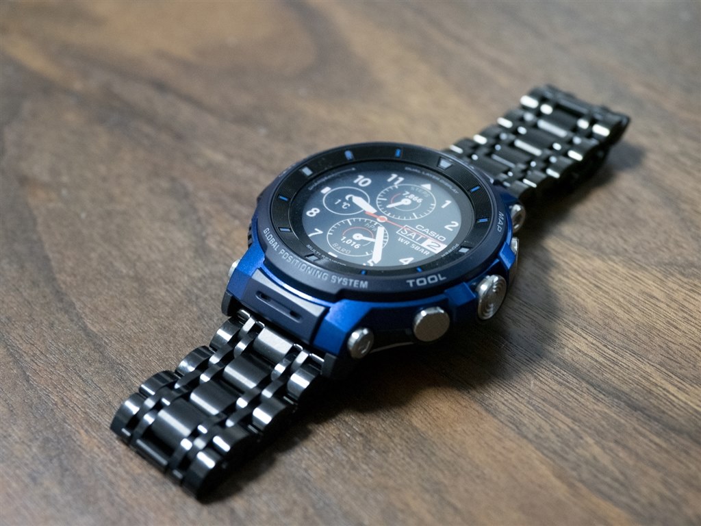 耐久性能で選んだ初めてのスマートウオッチ カシオ Smart Outdoor Watch Pro Trek Smart Wsd F30 Bu ブルー Yamadamさんのレビュー評価 評判 価格 Com