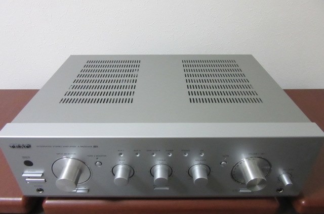 【超美品】　TEAC A-R630MKII プリメインアンプ　2020年製 A-R630MKII | 製品トップ | TEAC - プレミアムオーディオ