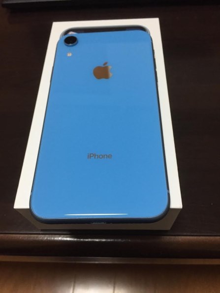 格安国産iPhone XR ブルー 128GB docomo 新品同様 スマートフォン本体