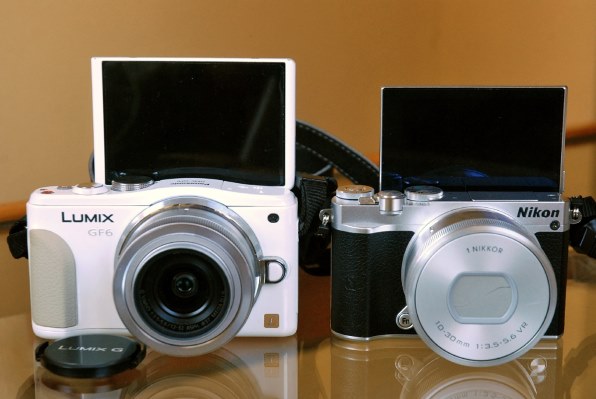 カメラ デジタルカメラ パナソニック LUMIX DMC-GF6 ボディ 価格比較 - 価格.com