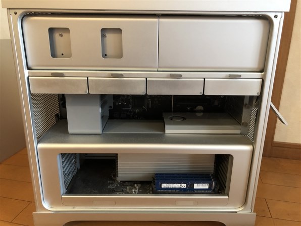Apple Mac Pro MB871J/A (2660) 価格比較 - 価格.com