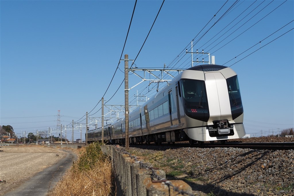 LUMIX G VARIO 14-45mm ズームレンズ　H-FS014045 H-FS014045_369353?wid=1200&hei=630