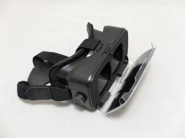 デュアルレンズの実力は？』 エレコム P-VRGR03BK [ブラック] 鴻池賢三