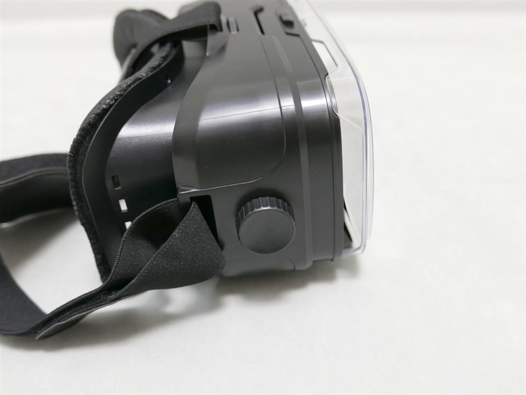 デュアルレンズの実力は？』 エレコム P-VRGR03BK [ブラック] 鴻池賢三