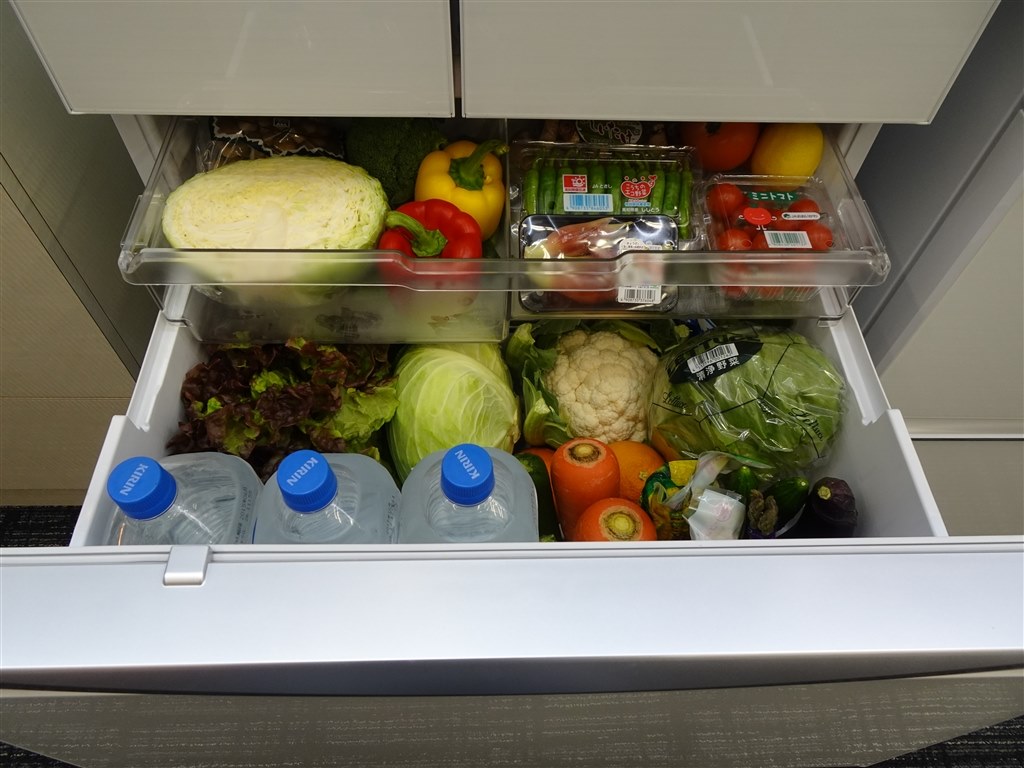 野菜室が真ん中の三菱冷蔵庫に追加された幅60センチスリムタイプ 