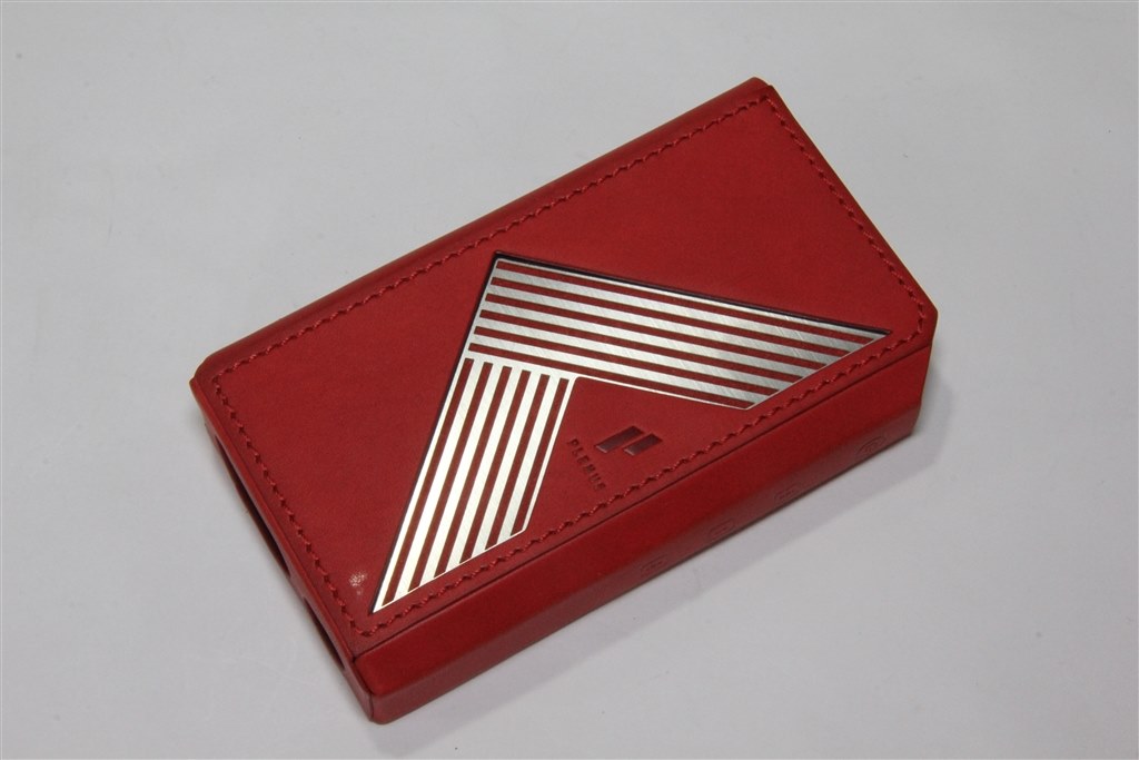 とにかくカッコイイ、そして音もいい！』 COWON PLENUE L PL-256G-GD