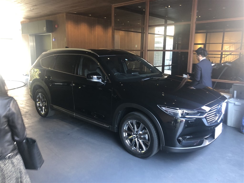 マツダフラグシップ車ですが 良くも悪くも軽めです マツダ Cx 8 17年モデル あきらびーちさんのレビュー評価 評判 価格 Com