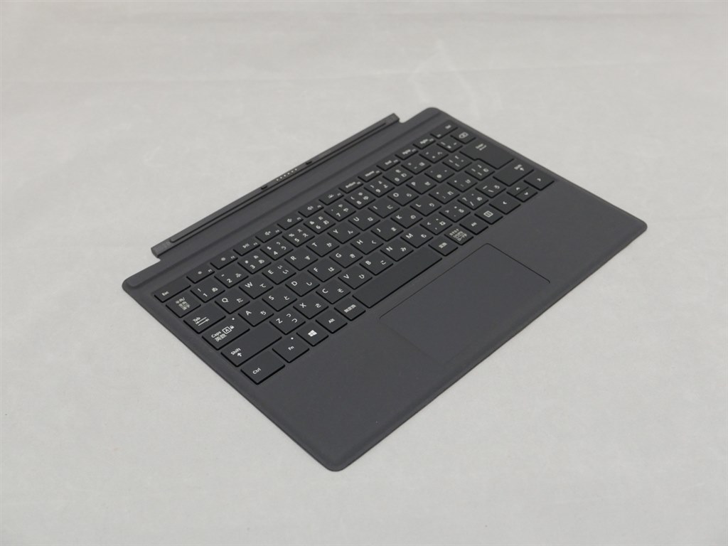 完成度と洗練度の高さが光る好製品 マイクロソフト Surface Pro タイプ カバー Fmm 00019 鴻池賢三さんのレビュー評価 評判 価格 Com