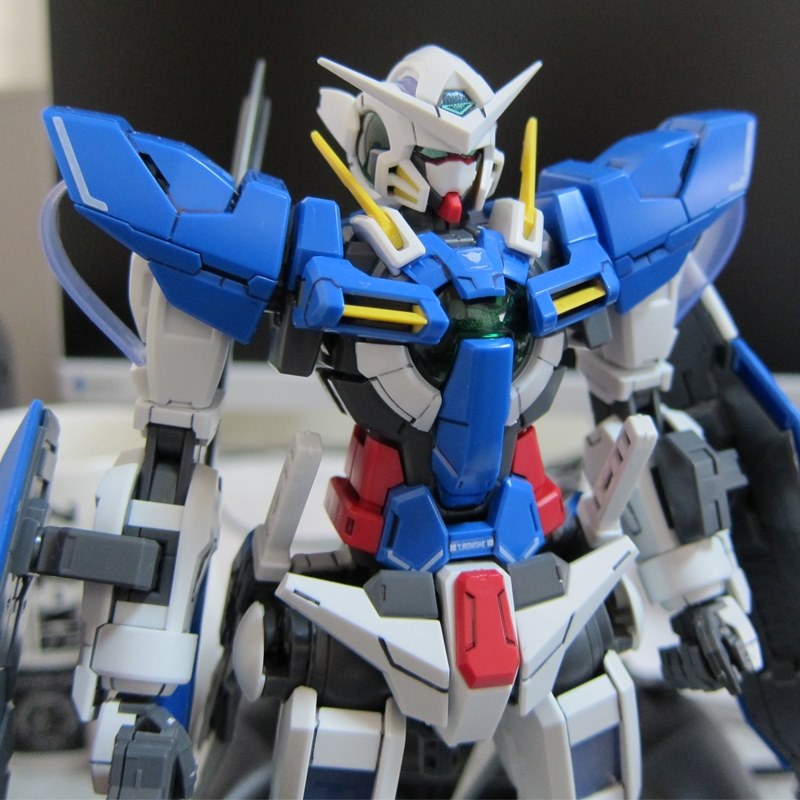 いいですねー Bandai Mg 1 100 機動戦士ガンダム00 ガンダムエクシア しんいちろーさんのレビュー評価 評判 価格 Com