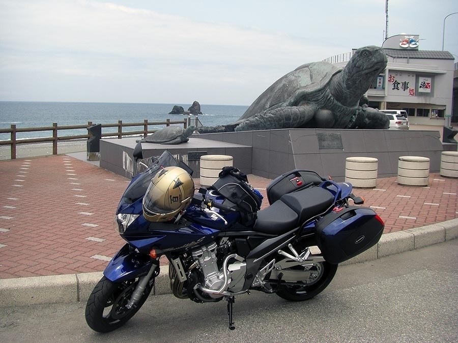 とても速いバンディット1250S旅仕様車検2年付けます 【バンディット