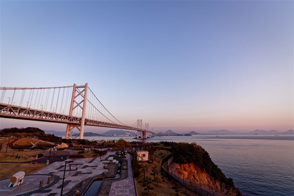 α7R III ILCE-7RM3 ボディ　写真の通り　新古品 価格.com - SONY α7R III ILCE-7RM3 ボディ 価格比較