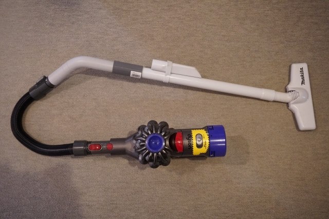 ホコリの取れる量が半端ないです。』 ダイソン Dyson V7 Fluffy