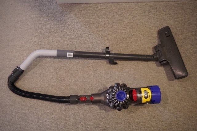 ホコリの取れる量が半端ないです。』 ダイソン Dyson V7 Fluffy