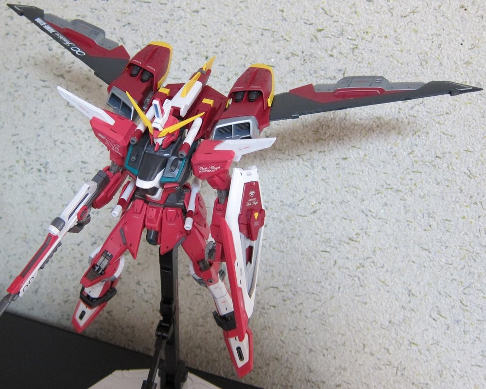カッコイイけど若干古さも感じる』 BANDAI MG 1/100 機動戦士 カッコイイけど若干古さも感じる』 BANDAI MG 1/100 機動戦士