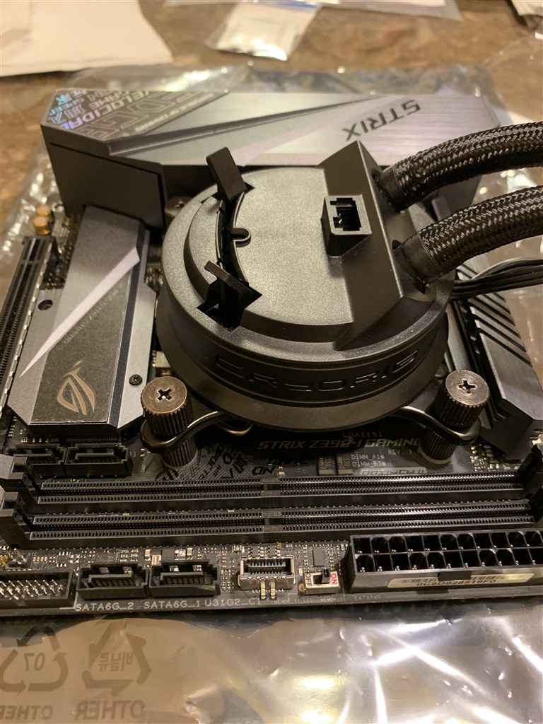 mini-ITXで空冷9900Kその後→簡易水冷』 ASUS ROG STRIX Z390-I GAMING