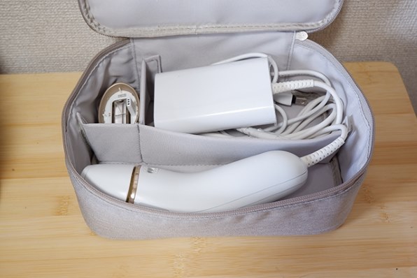 Braun 脱毛器 ケース付き BRAUN 脱毛器 収納ケース付き