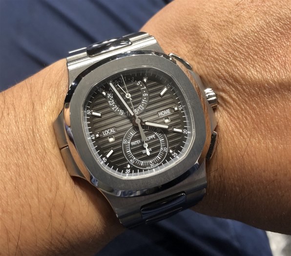 パテック フィリップ ノーチラス 5990/1A-001 価格比較 - 価格.com