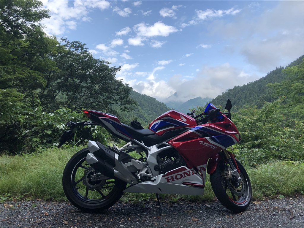手抜きのないホンダ渾身のバイク ホンダ Cbr250rr マツコデトックスさんのレビュー評価 評判 価格 Com