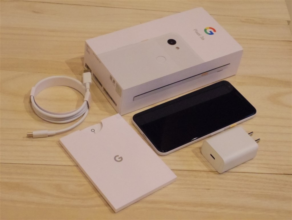 電源ボタンがおしゃれ、バランスのいいGoogle機』 Google Google Pixel