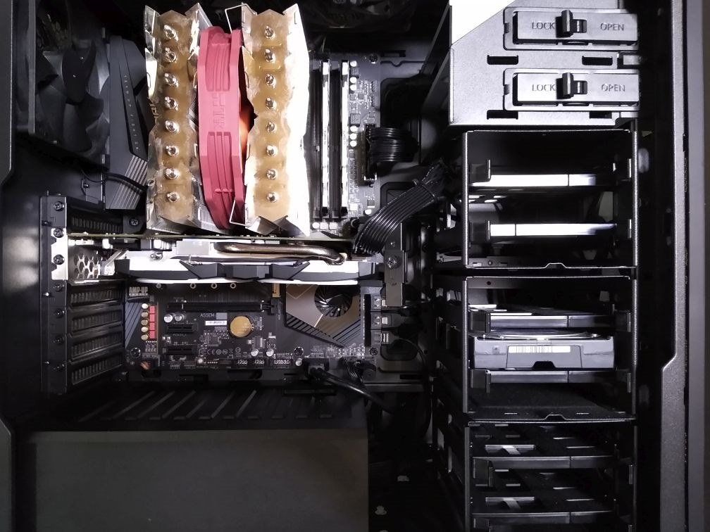 温故知新』 COOLER MASTER MasterBox CM694 TG MCB-CM694-KG5N-S00 す