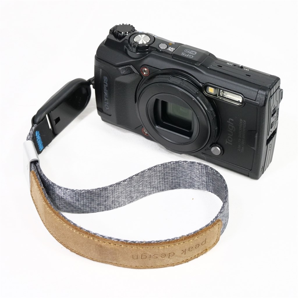 OLYMPUS TG-6