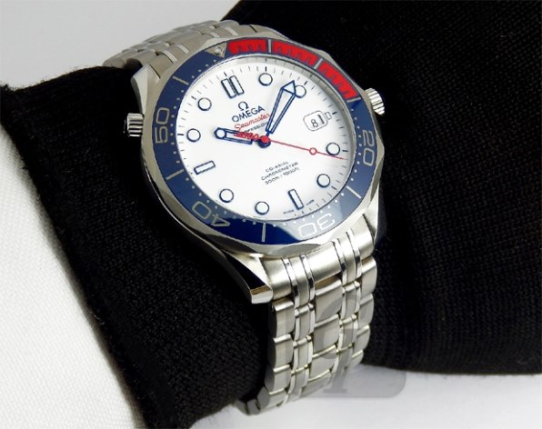OMEGAのシーマスター ダイバー 300M コーアクシャル 41MM
