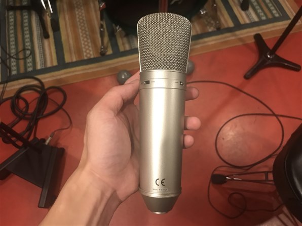 BEHRINGER DUAL DIAPHRAGM CONDENSER MICROPHONE B-2 PRO 価格