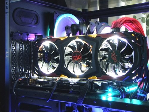 Rx570で見た目重視ならおススメ Powercolor Powercolor Red Devil Radeon Rx 570 4gb Gddr5 Axrx 570 4gbd5 3dh Oc Pciexp 4gb ボウリィさんのレビュー評価 評判 価格 Com