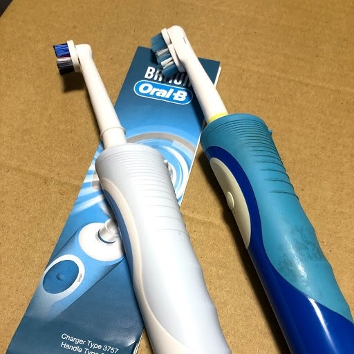 オーラルb すみずみクリーンex ホワイト D123awについて ブラウン オーラルb すみずみクリーンex ホワイト D123aw おおさかのひでやんさんのレビュー評価 評判 価格 Com