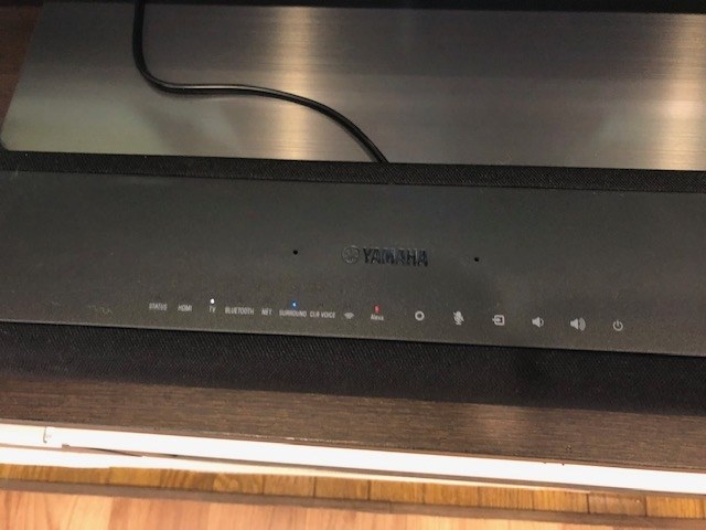 映画はサラウンドでテレビ番組は良質な音で聞き取りやすい