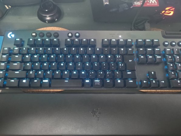 数少ないロープロのメカニカルキーボード 音ゲーにおすすめ ロジクール G813 Lightsync Rgb Mechanical Gaming Keyboards Linear G813 Ln カーボンブラック 真城日向さんのレビュー評価 評判 価格 Com