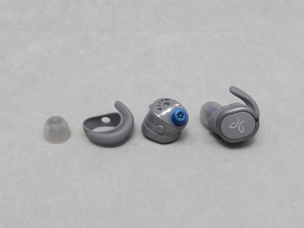 RUN XT ワイヤレス　スポーツ　ヘッドホン 完全ワイヤレス Bluetoothイヤホン(レッド) | JVC | HA-XC62T-R