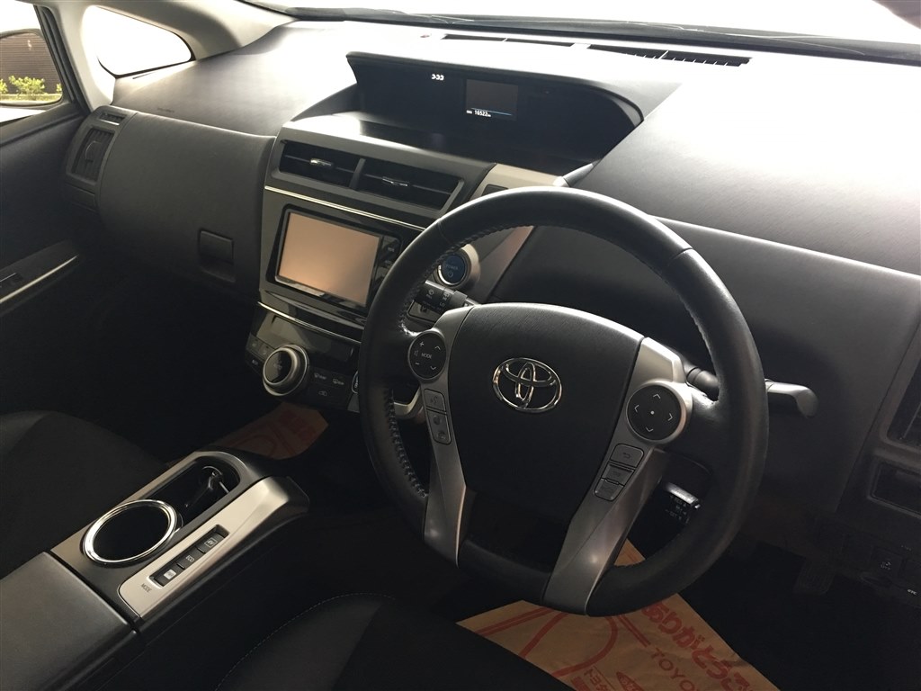 2代目ウィッシュ1 8sからの乗り換えと親のフリードhvとの比較 トヨタ プリウスa 11年モデル ジャイアント マッピーさんのレビュー評価 評判 価格 Com