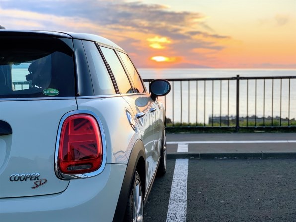 ミニ Mini Cooper クーパー 5 Door レビュー評価 評判 価格 Com