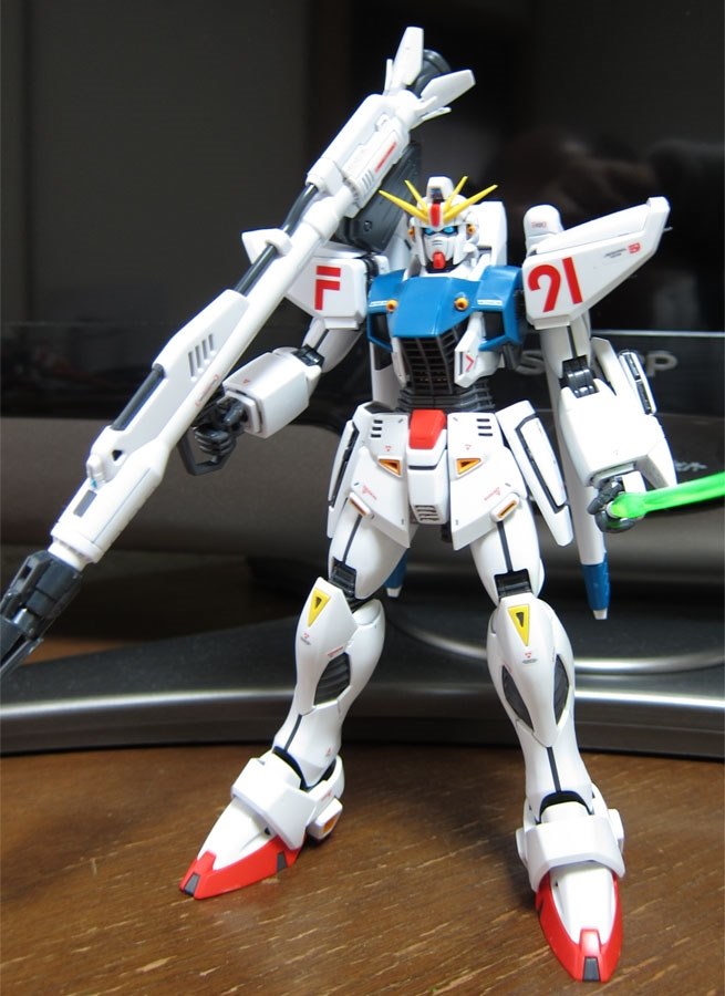 よく出来てます Bandai Mg 1 100 ガンダムf91 Ver 2 0 しんいちろーさんのレビュー評価 評判 価格 Com