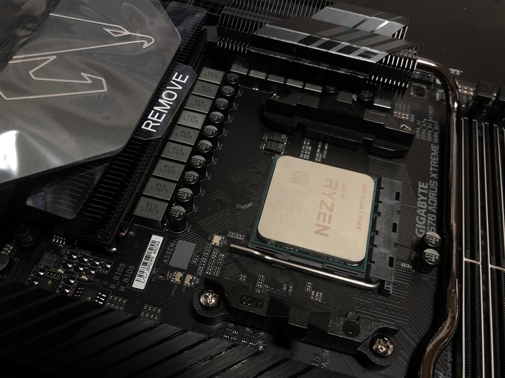 チップセットクーラーが無いx570マザー Gigabyte X570 Aorus Xtreme Rev 1 0 Tk S Reviewさんのレビュー評価 評判 価格 Com