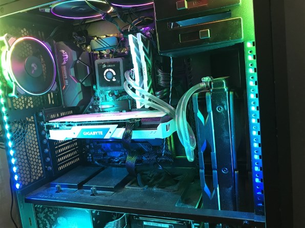 GV-N206SGAMING OC WHITE-8GD　新品購入　１ヶ月弱使用　中古 GV-N206SGAMING OC WHITE-8GD 新品購入 1ヶ月弱使用 中古