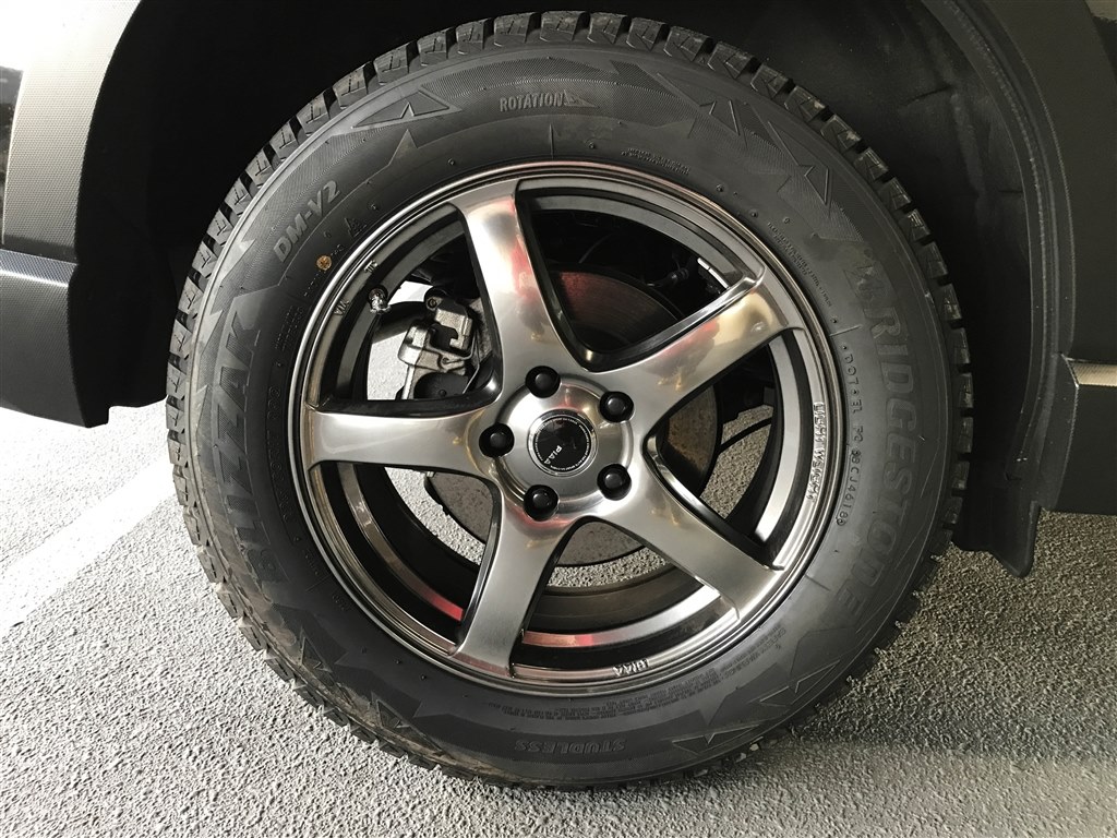 ブリヂストン ブリザック DM-V2 225/60R17 アルミホイール付 225/60R17