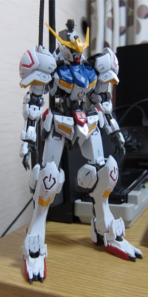 MG 1/100　鉄血のオルフェンズ 　ガンダムバルバトス