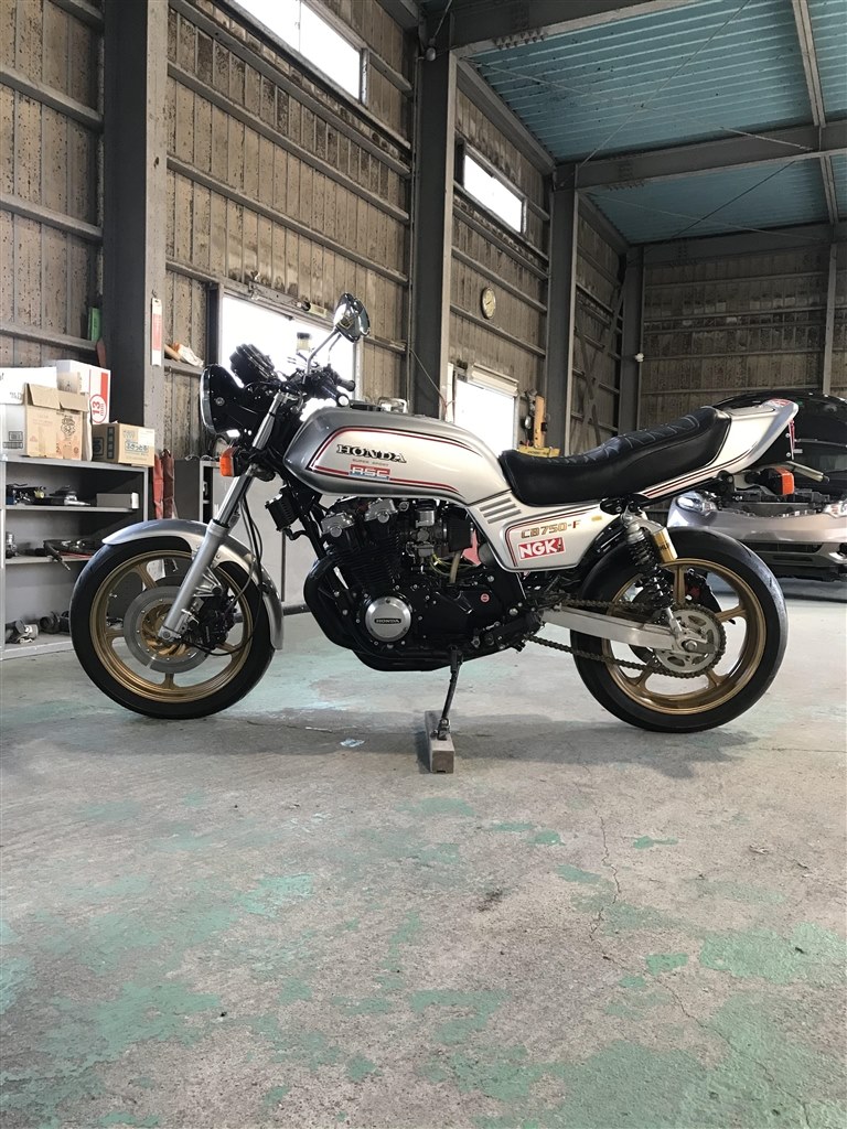 中学時代からの憧れ 80s USカラー』 ホンダ CB750F #鉄#さんのレビュー評価・評判 - 価格.com