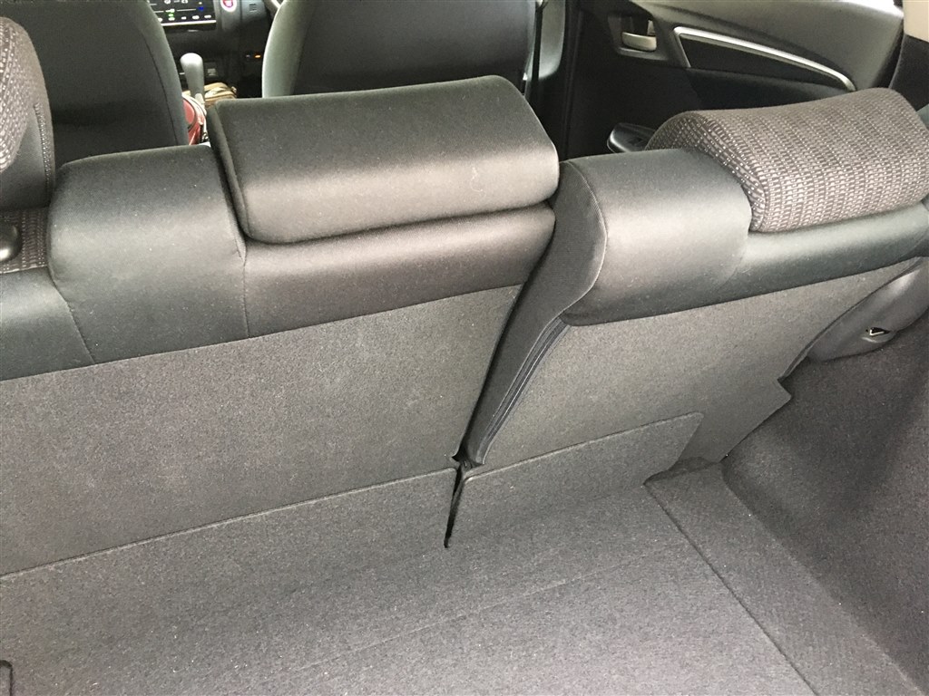 逆アルデンテ的な乗り心地 ホンダ フィット ハイブリッド 年モデル あかビー ケロさんのレビュー評価 評判 価格 Com