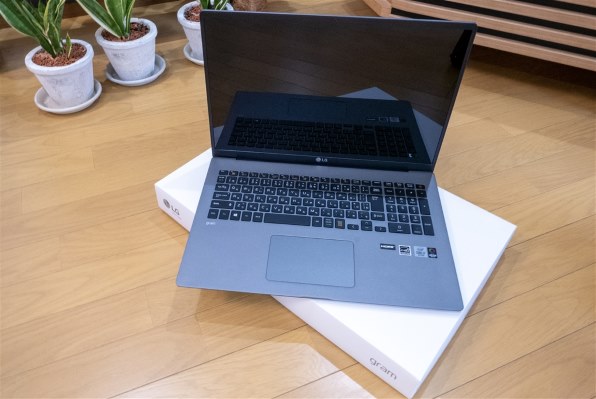 他社にない唯一無二の大画面・超軽量ノートパソコン』 LG