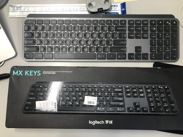 Logicool KX800 MX KEYS【付属品完備】