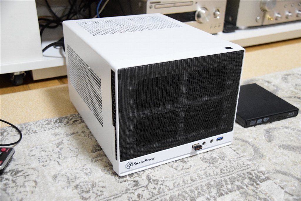 SilverStone Sugoシリーズ Mini-ITXケース SST-SG13WB (ブラック