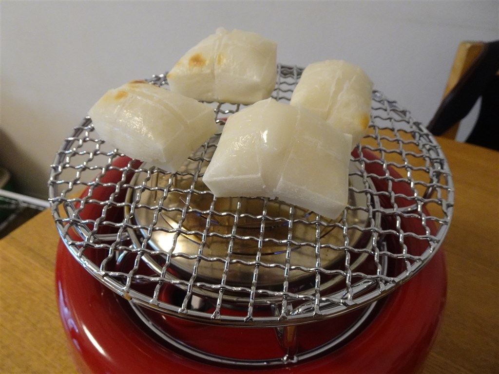 火鉢＋七輪を現代風に再現・アレンジした画期的なカセットコンロ
