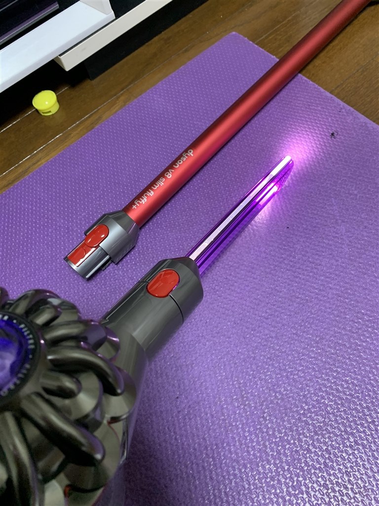 スリムに使いやすくなったダイソン ダイソン Dyson V8 Slim Fluffy Sv10kslmcom のあ いずみさんのレビュー評価 評判 価格 Com