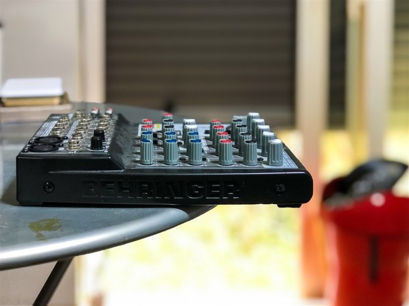 BEHRINGER XENYX 1002 価格比較 - 価格.com